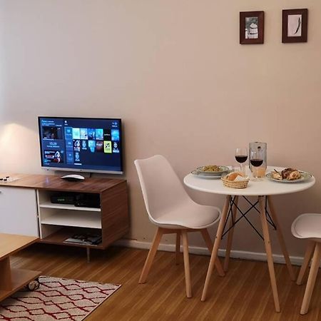 2 Ambientes En Almagro En Av Corrientes Para 2 Personas Apartment Буенос Айрес Екстериор снимка